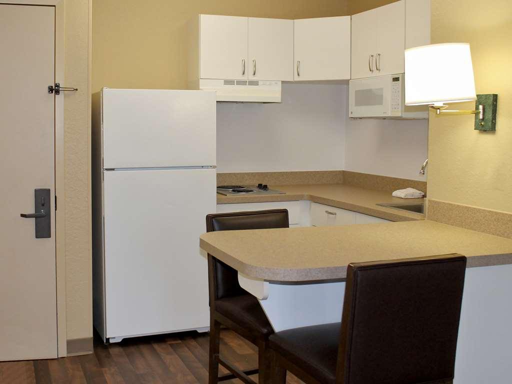 Mainstay Suites Las Vegas Convention Center Oda fotoğraf
